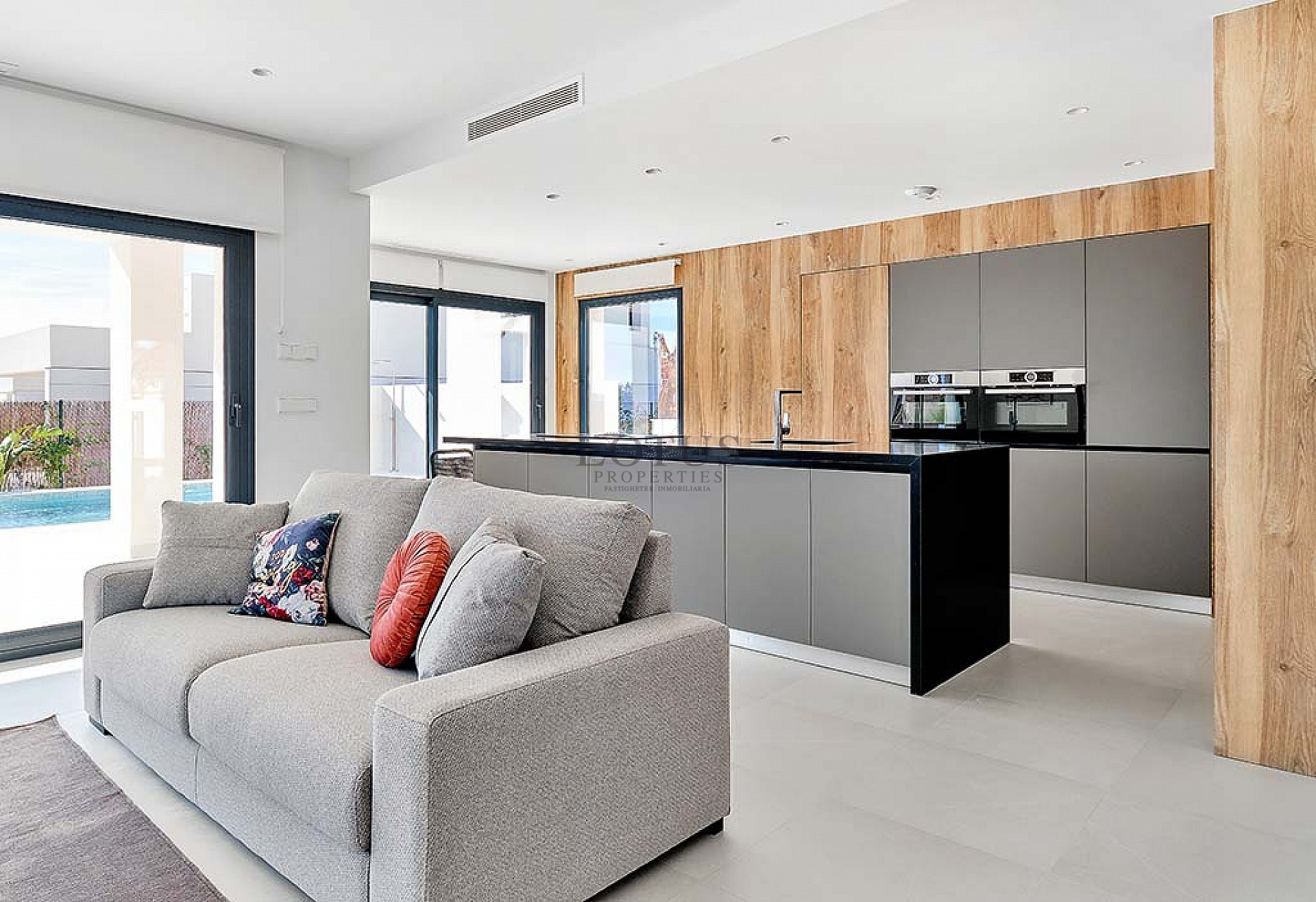 En nyproducerad lyxvilla utöver det vanliga - Lotus Properties