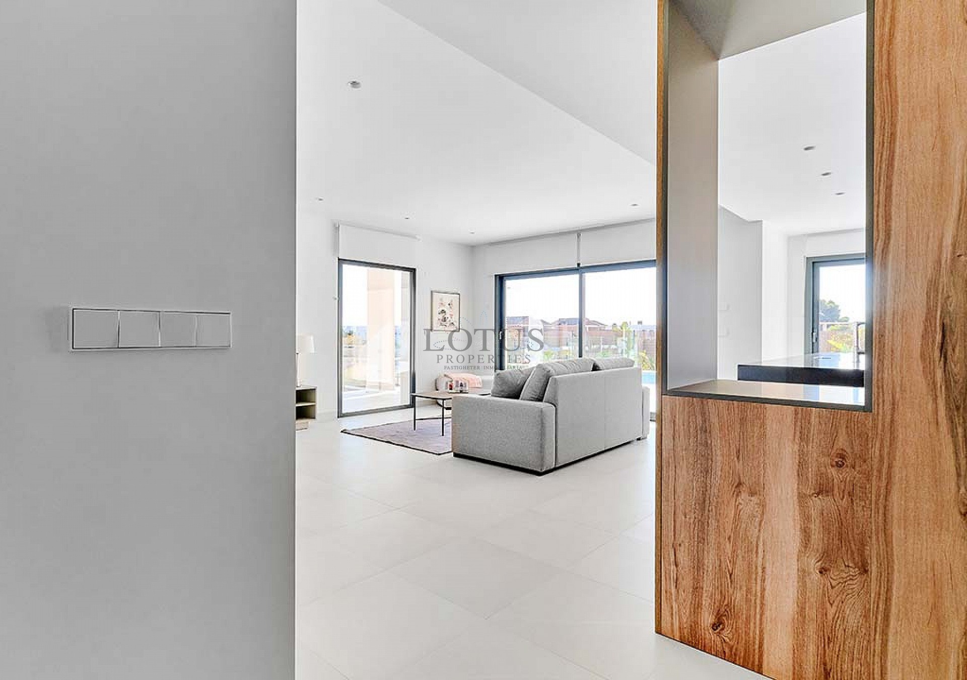 En nyproducerad lyxvilla utöver det vanliga - Lotus Properties