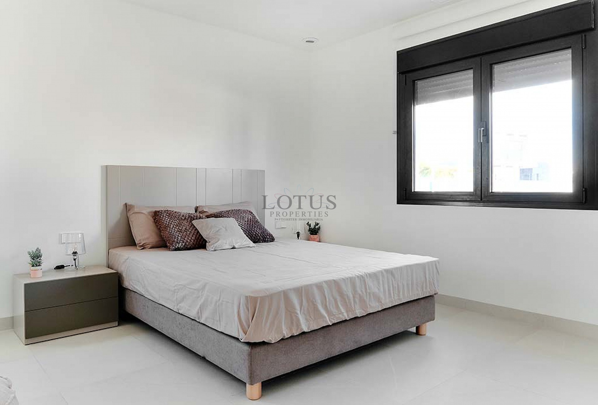 En nyproducerad lyxvilla utöver det vanliga - Lotus Properties