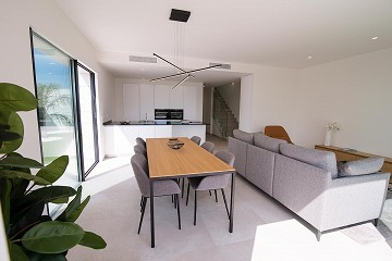 Fantastiska nyproducerade villor i två plan - Lotus Properties