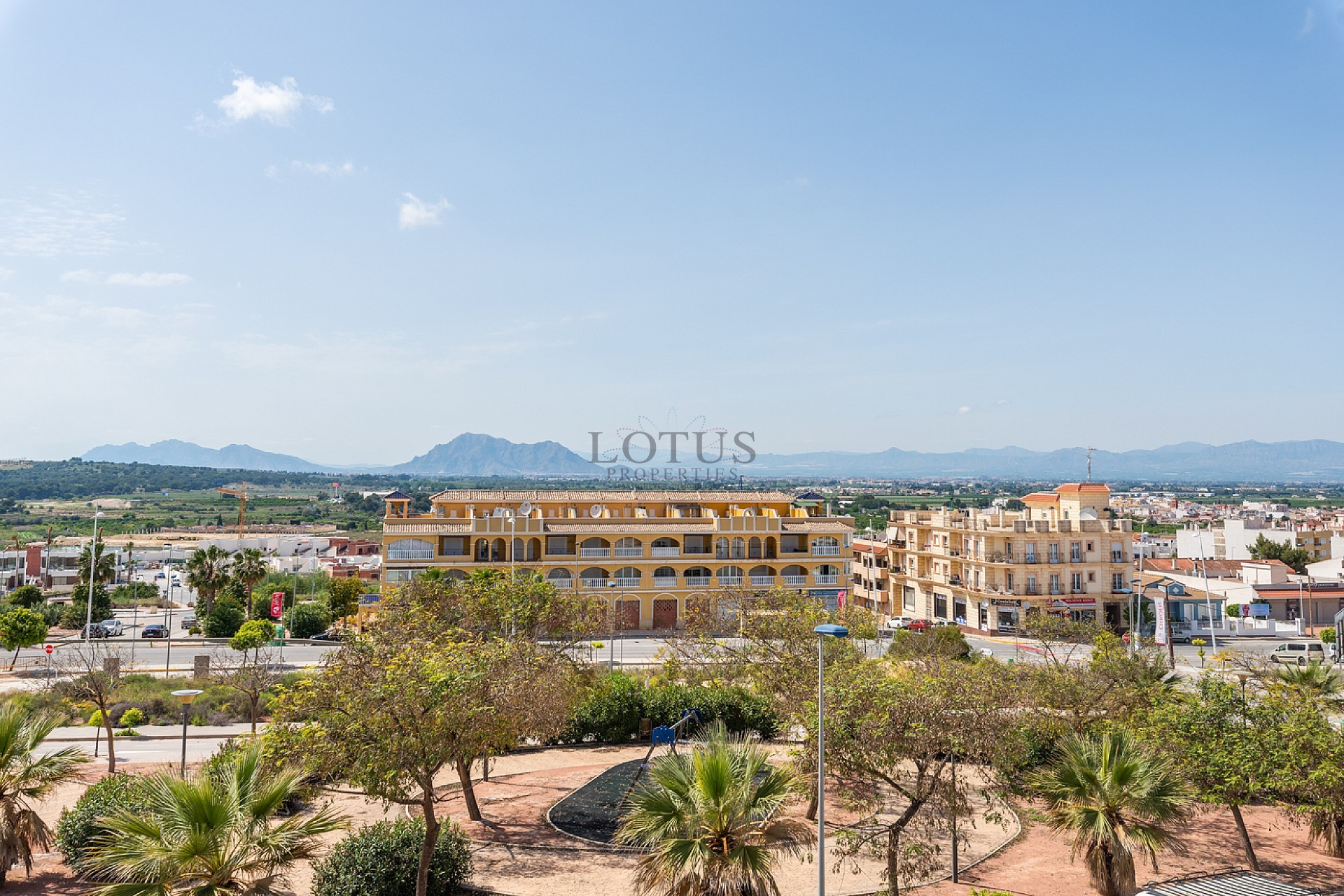 Nya Villor med pool i Benijofar - Lotus Properties