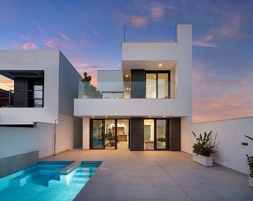 Nya Villor med pool i Benijofar - Lotus Properties