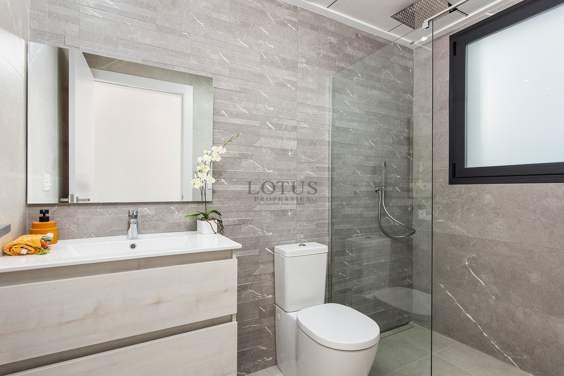 Nyproducerade fristående villor i La Herrada - Lotus Properties