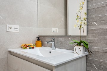 Nyproducerade fristående villor i La Herrada - Lotus Properties