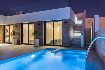 Nyproducerade fristående villor i La Herrada - Lotus Properties