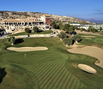 Vackra nybyggda villor i natursköna Alameda Golf - Lotus Properties