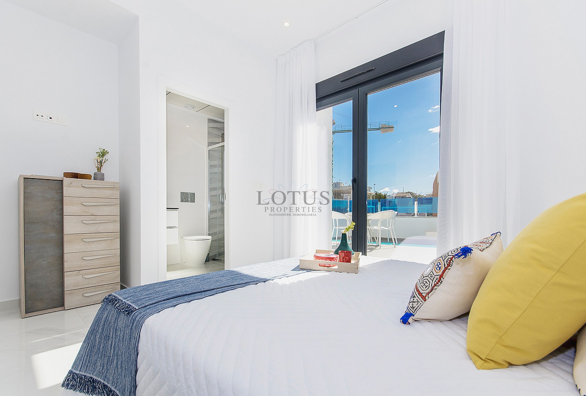 Lyxiga helt nya villor - Lotus Properties