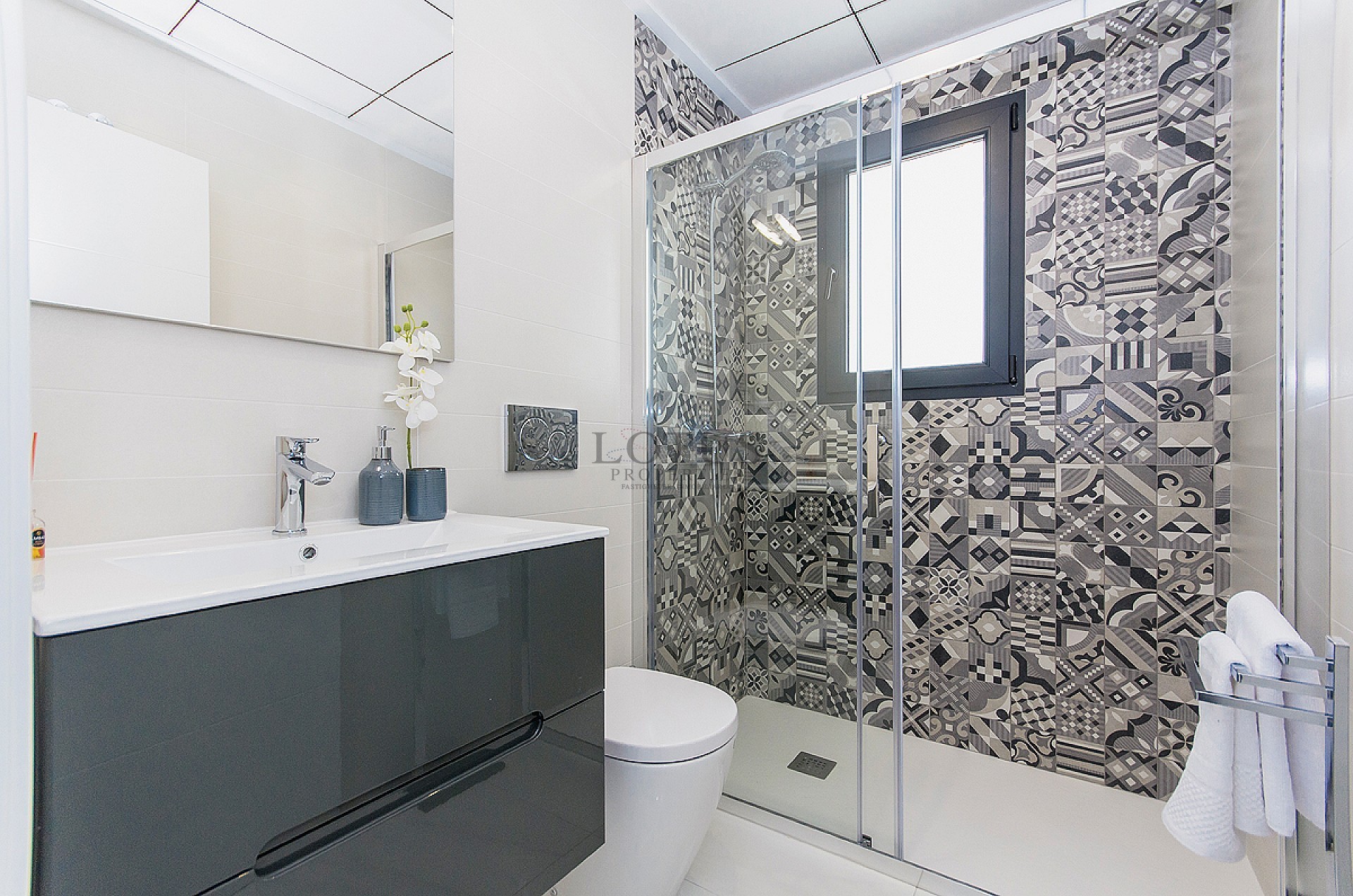 Lyxiga helt nya villor - Lotus Properties