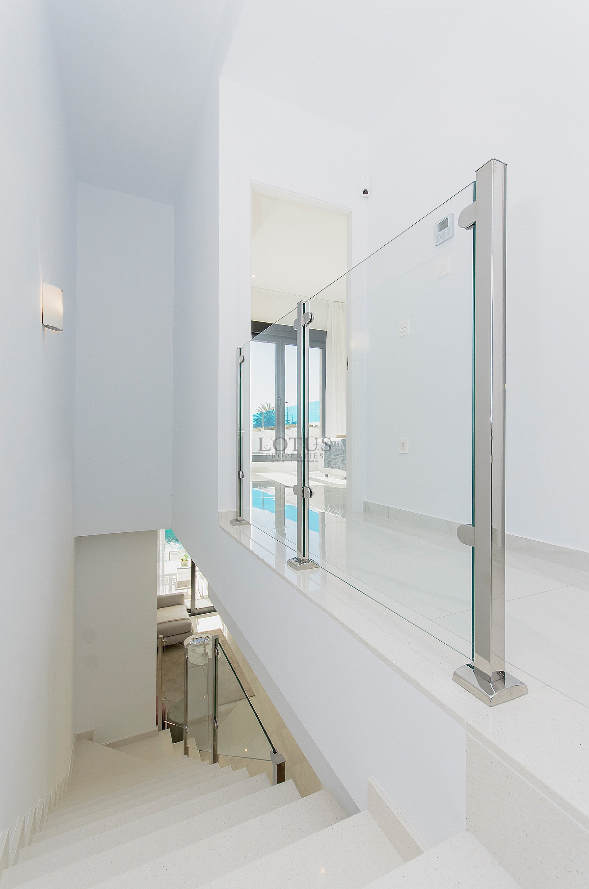 Lyxiga helt nya villor - Lotus Properties