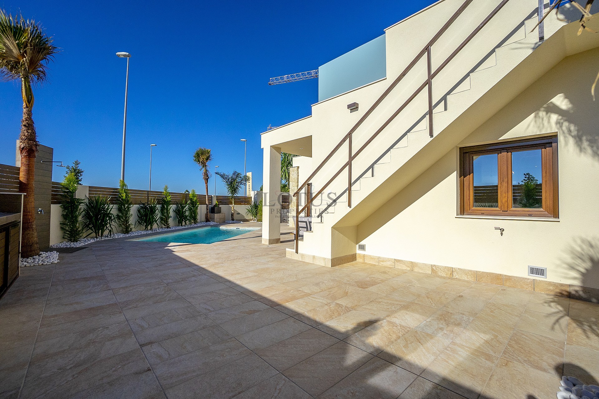 Luxury detached villa with stunning mountain views in Ciudad Quiesada - Lotus Properties