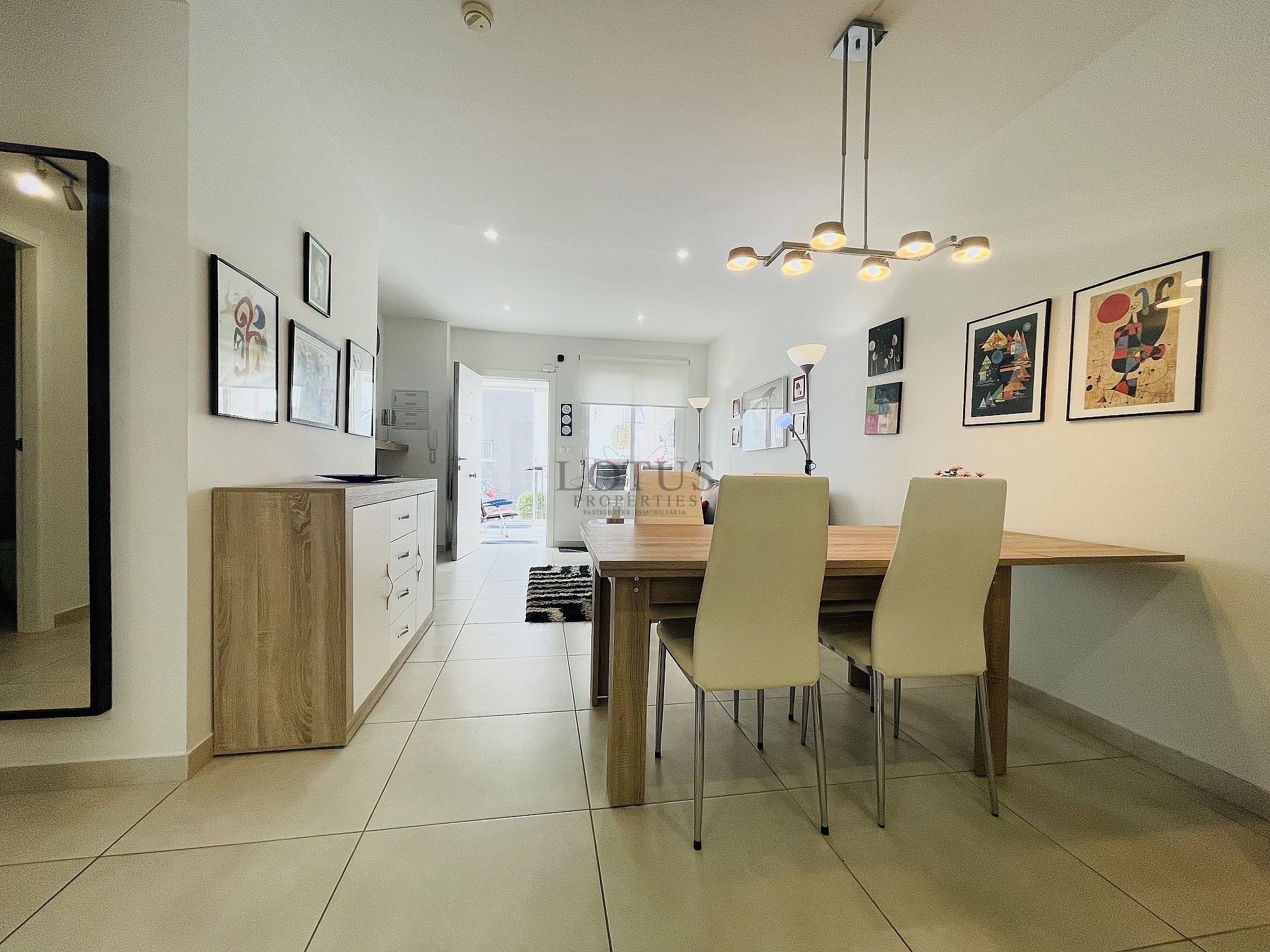 Planta orientada al sur en estado nuevo en Res. Vistabella - Aguas Nuevas - Lotus Properties