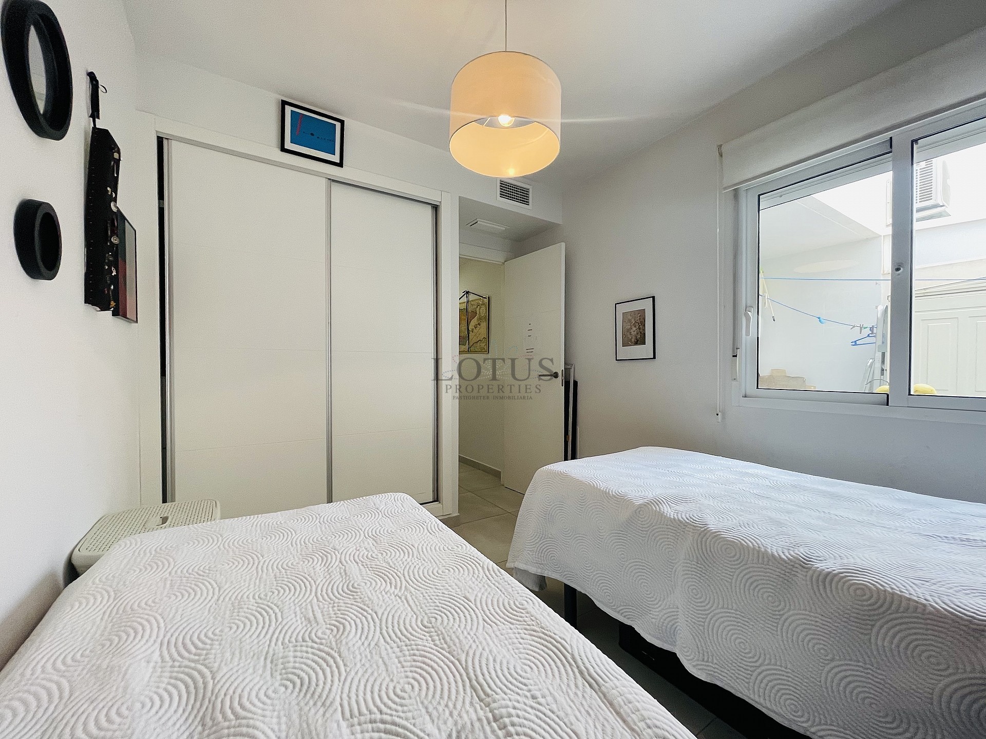 Planta orientada al sur en estado nuevo en Res. Vistabella - Aguas Nuevas - Lotus Properties