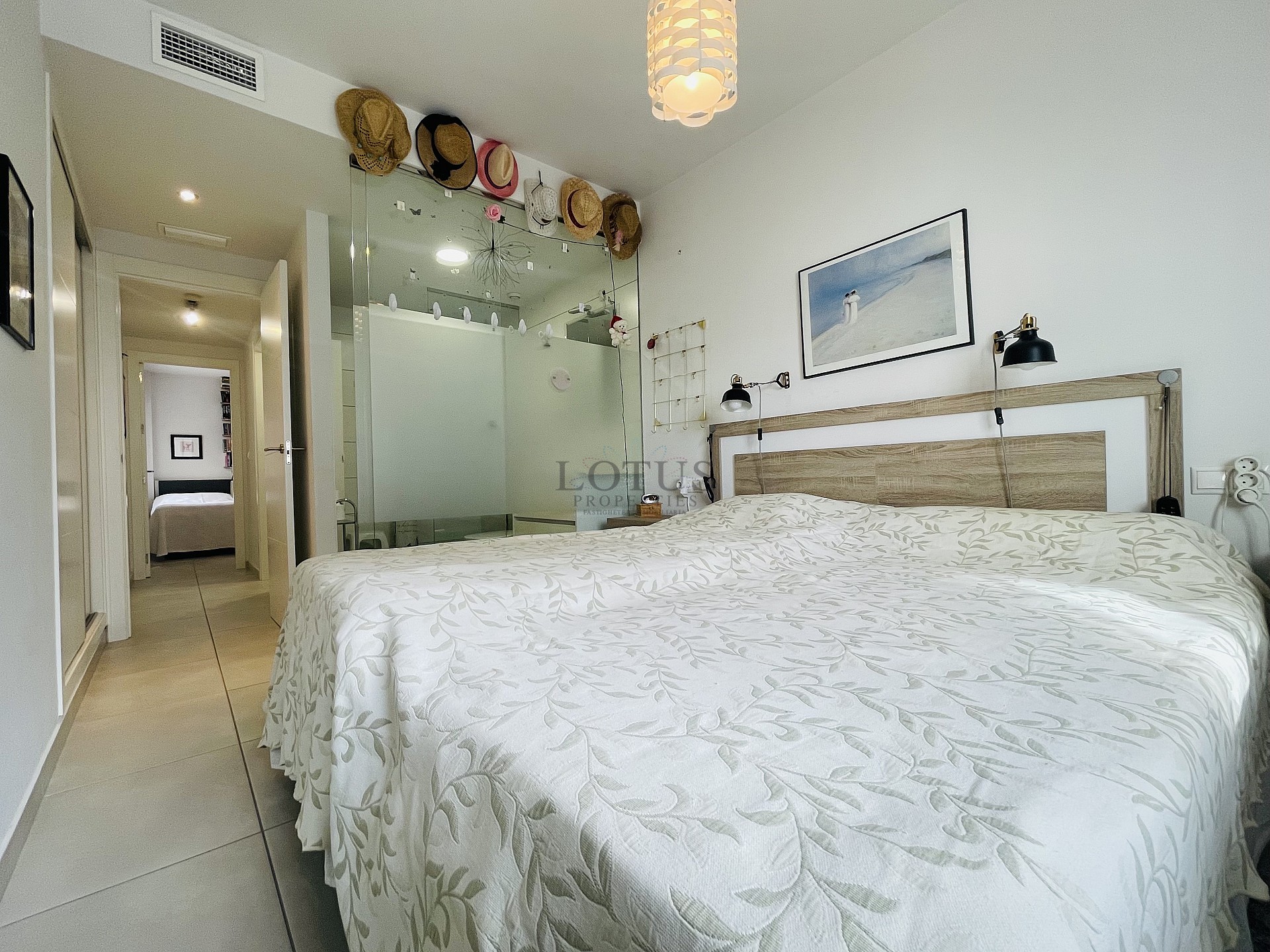 Planta orientada al sur en estado nuevo en Res. Vistabella - Aguas Nuevas - Lotus Properties