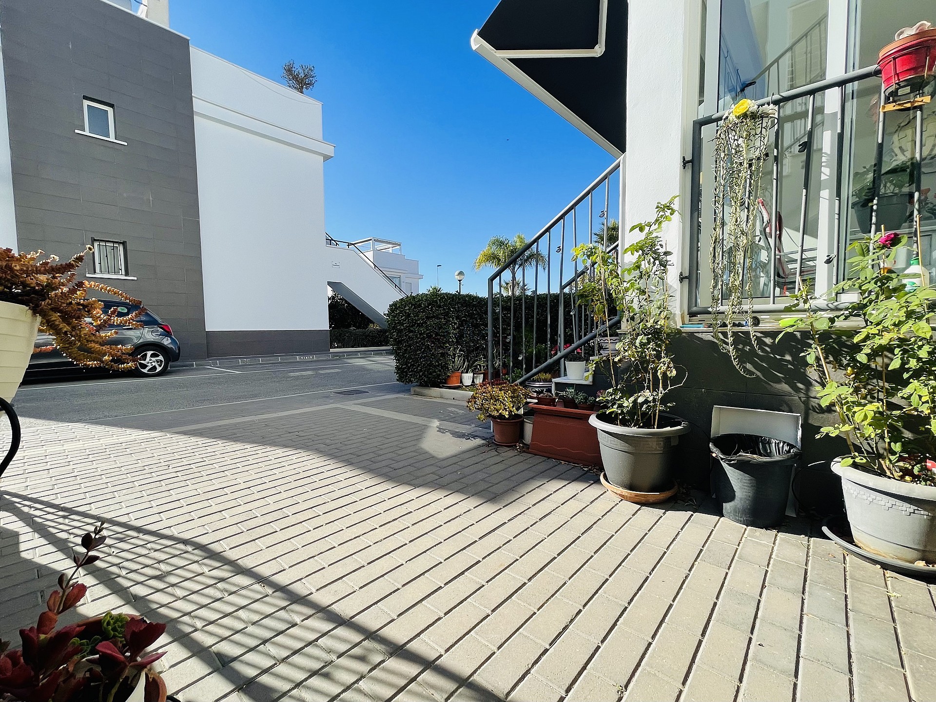 Planta orientada al sur en estado nuevo en Res. Vistabella - Aguas Nuevas - Lotus Properties