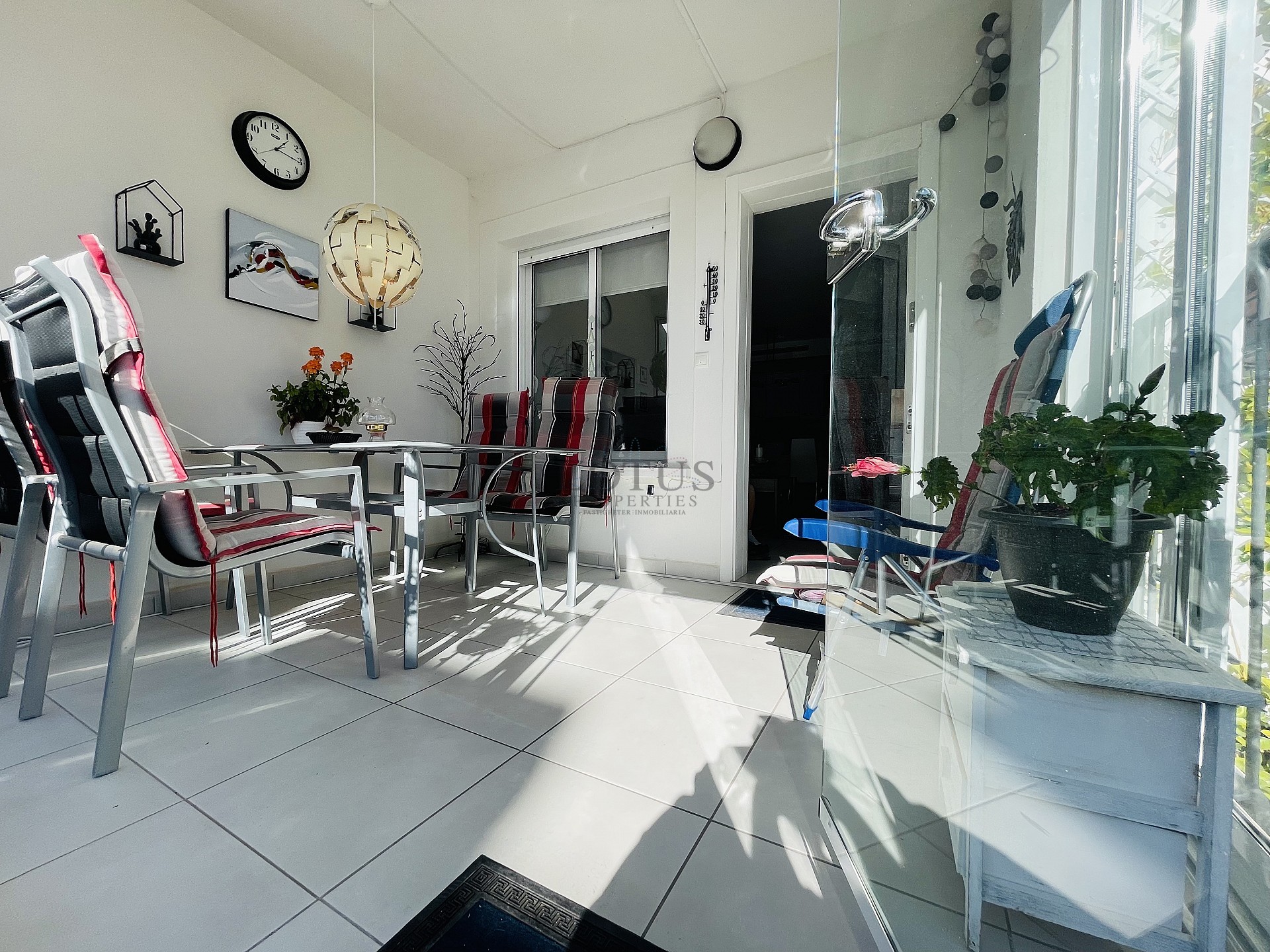 Planta orientada al sur en estado nuevo en Res. Vistabella - Aguas Nuevas - Lotus Properties