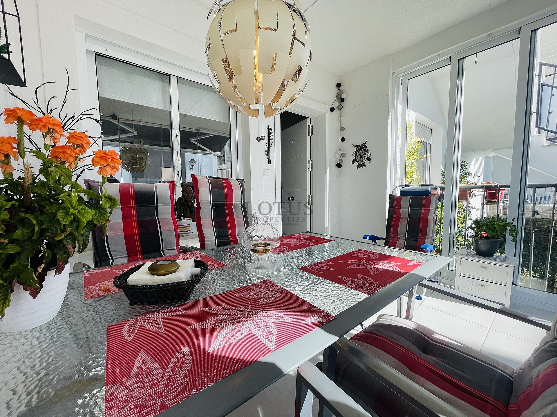 Planta orientada al sur en estado nuevo en Res. Vistabella - Aguas Nuevas - Lotus Properties