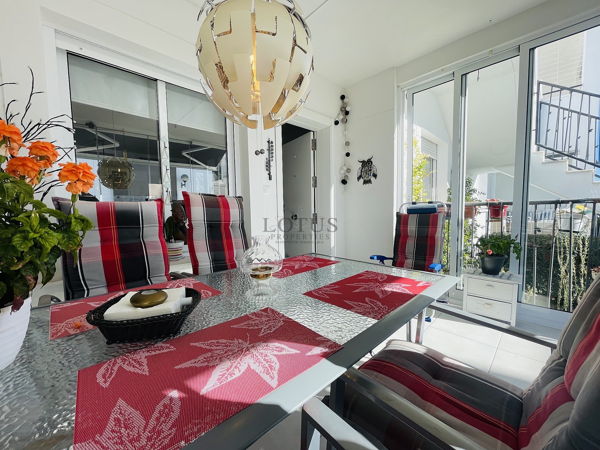 Planta orientada al sur en estado nuevo en Res. Vistabella - Aguas Nuevas - Lotus Properties