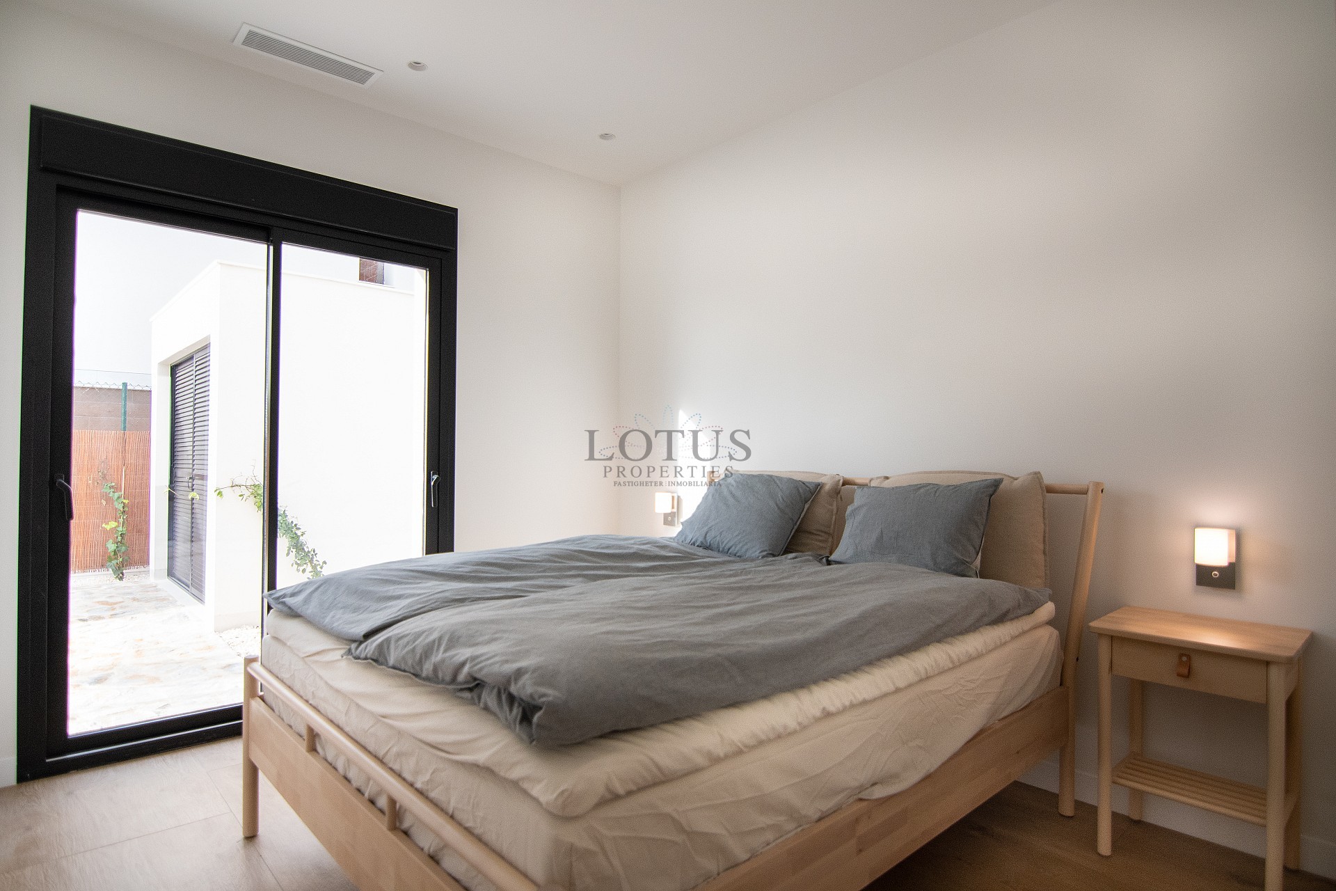 Fantastiska nyproducerade enplansvillor - Lotus Properties