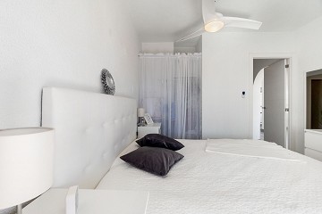 Fantastisk takvåning i kanon skick med stor terrass endast 500 m till Playa Los Locos - Lotus Properties