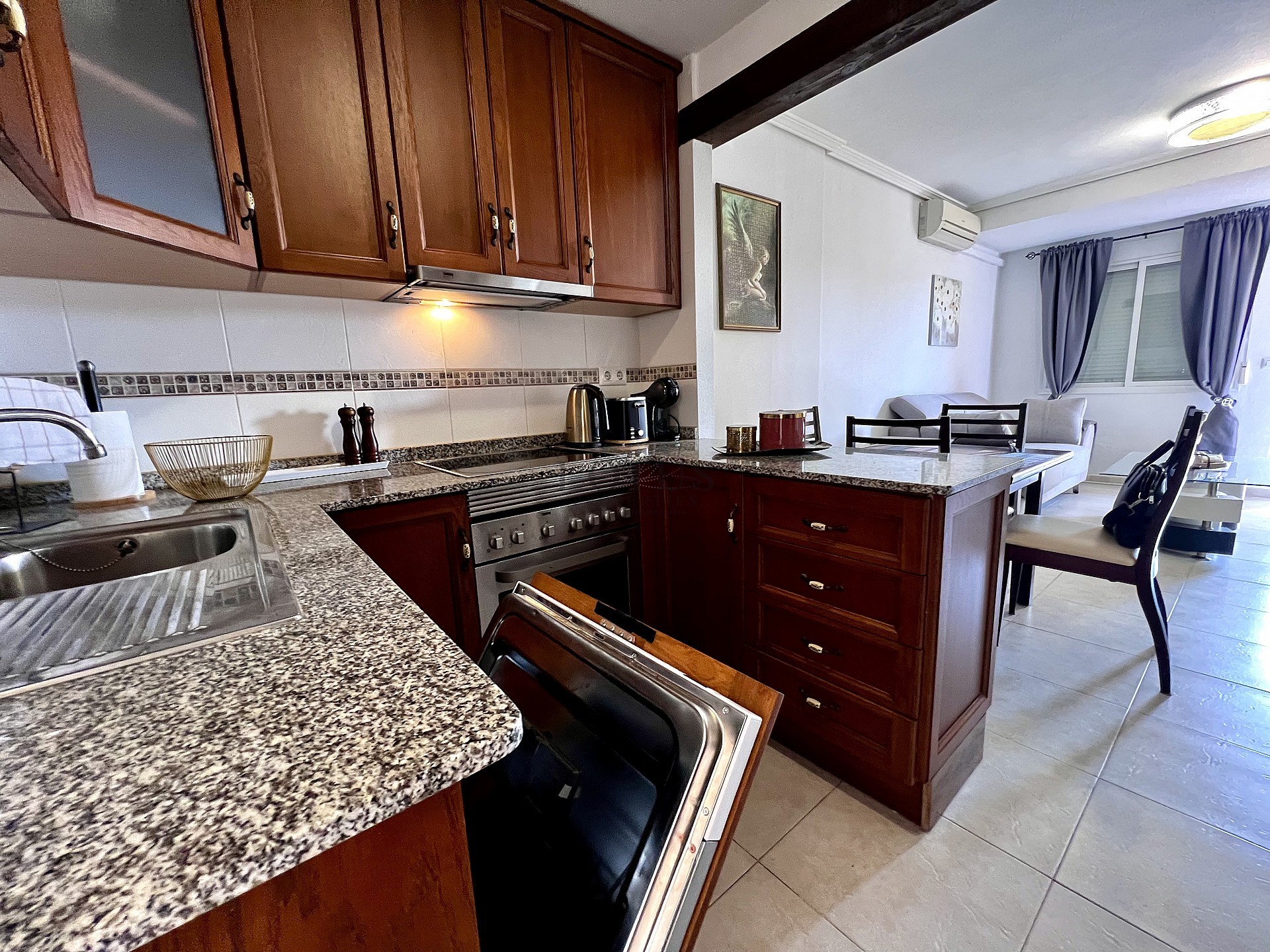 TOWNHOUSE - SHORT TERM RENTAL - Lotus Properties