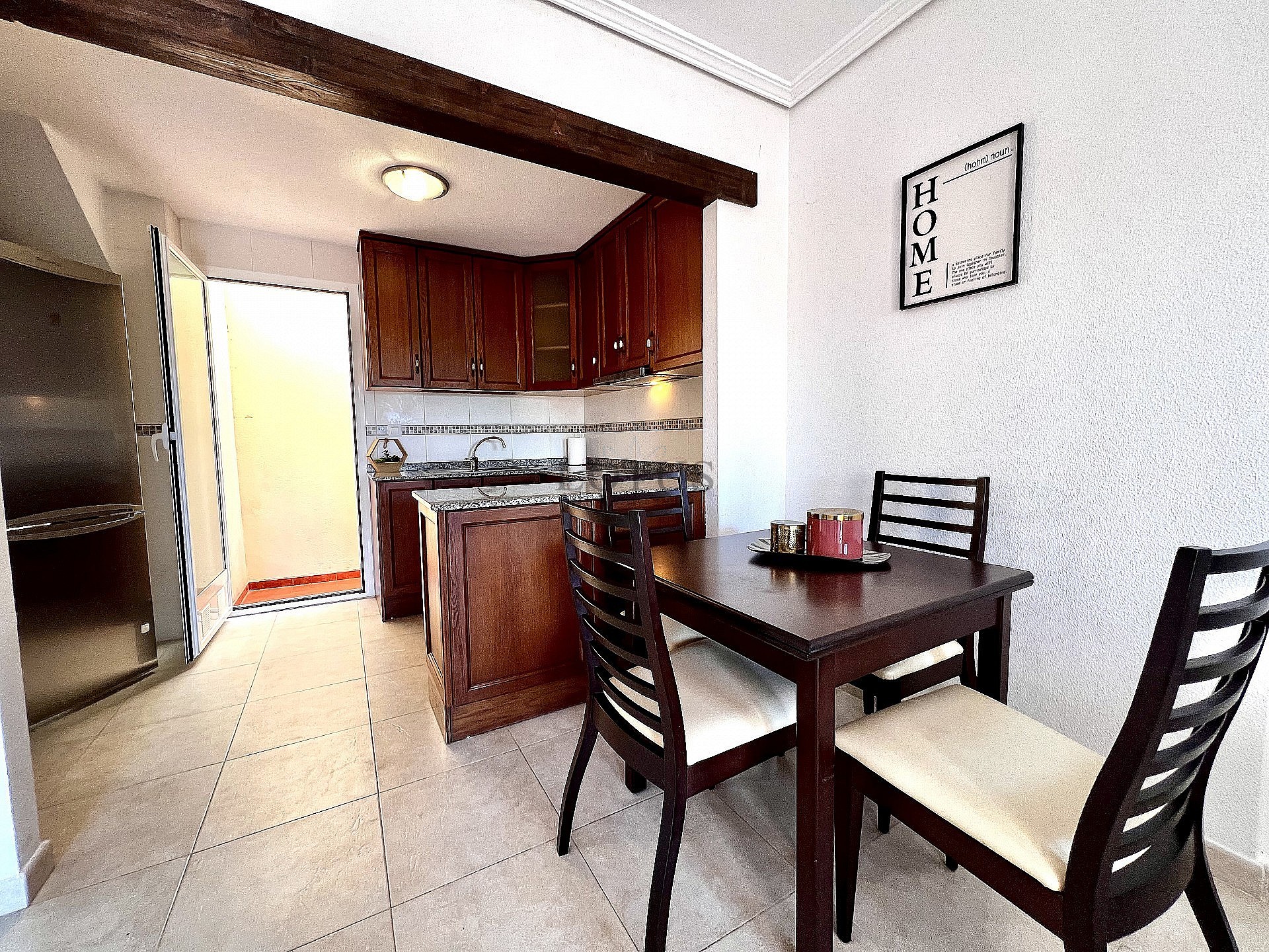 TOWNHOUSE - SHORT TERM RENTAL - Lotus Properties