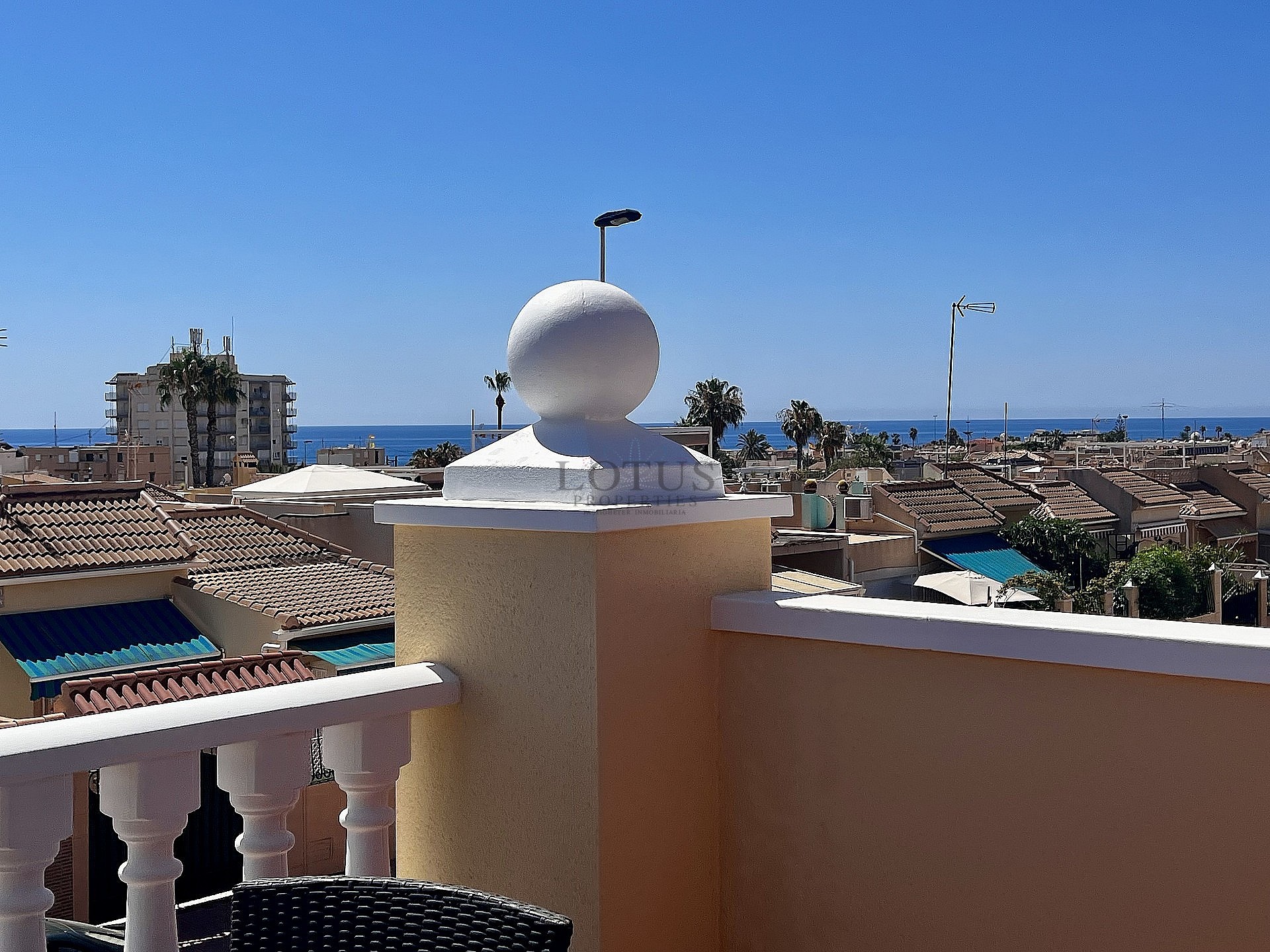 TOWNHOUSE - SHORT TERM RENTAL - Lotus Properties