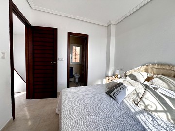 RADHUS - KORTTIDSUTHYRNING  - Lotus Properties