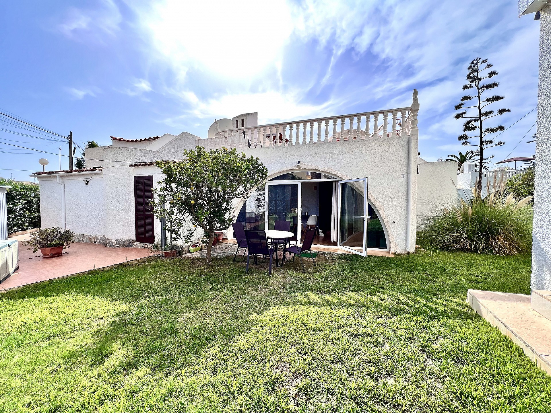 Renoverad enplanshus i La Florida - Lotus Properties