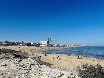Takvåning i eftertraktade Urb. Altos de la Bahia XI med takterrass och poolutsikt!! - Lotus Properties