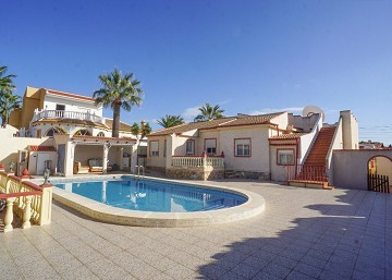 Vacker 3 sovrums villa med privat pool i San Luis  - Lotus Properties
