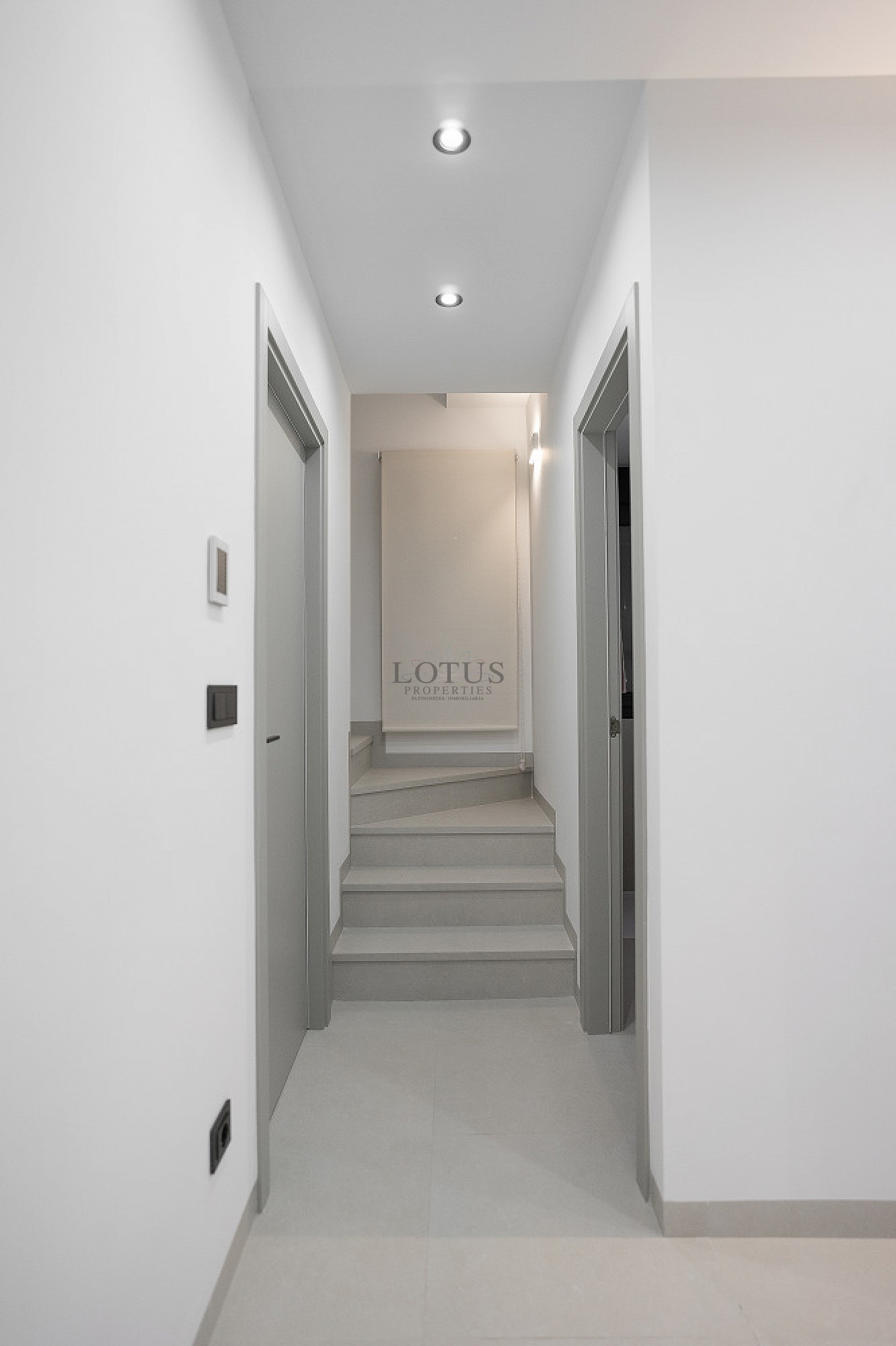 Sista villan - Villamartin  - Lotus Properties