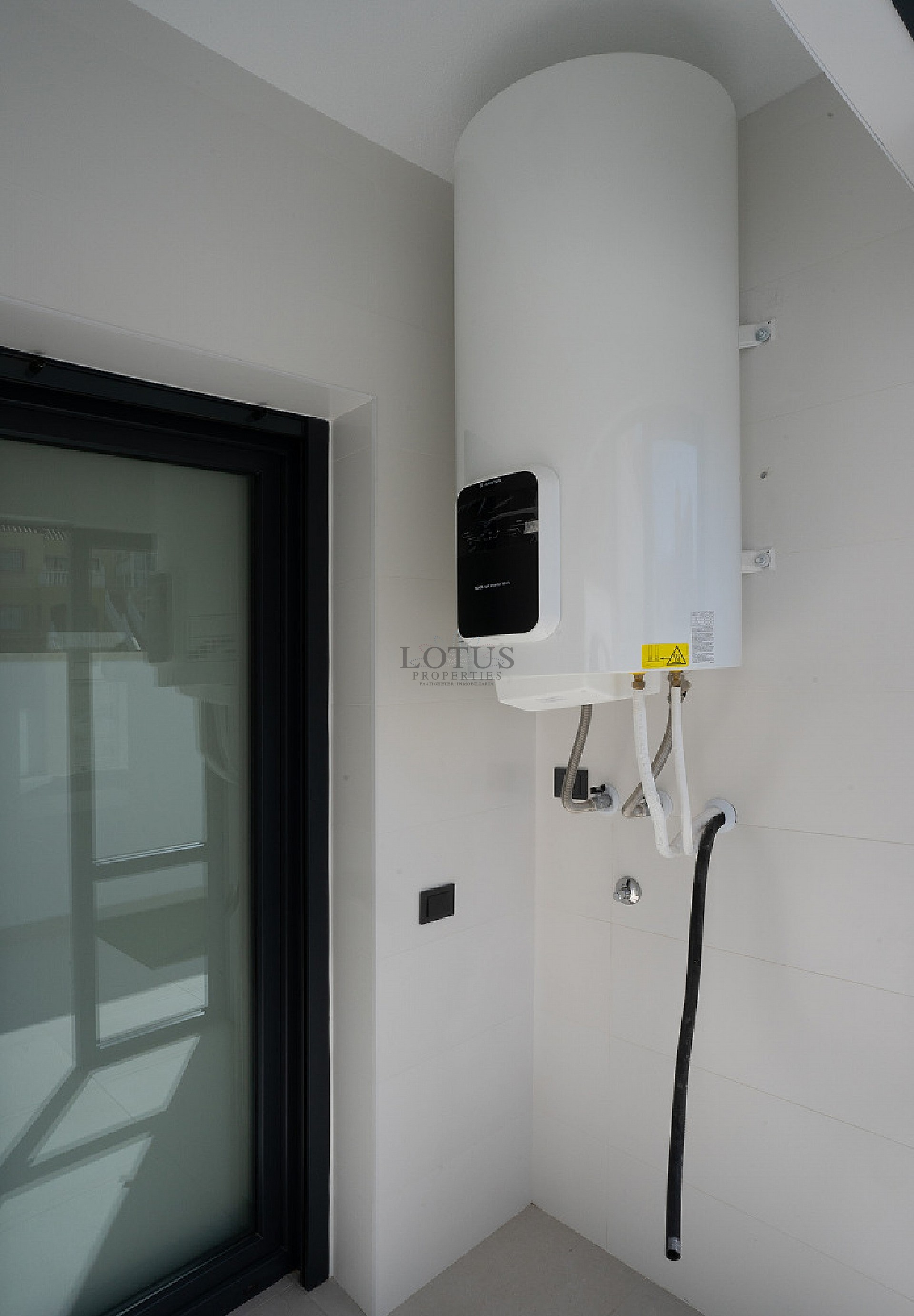 Sista villan - Villamartin  - Lotus Properties