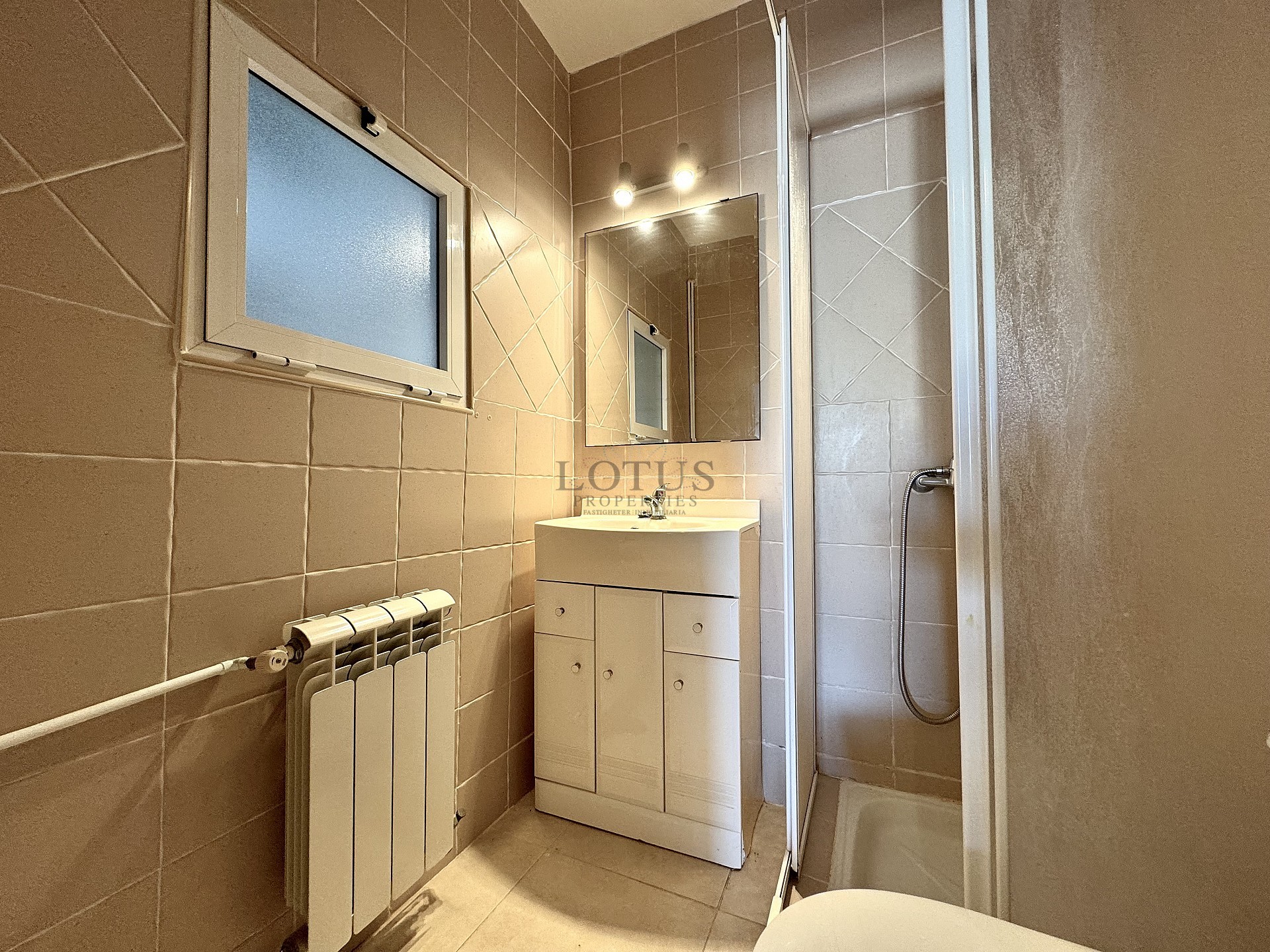 Fantastiskt läge 100 meter från Havet - Torrevieja  - Lotus Properties