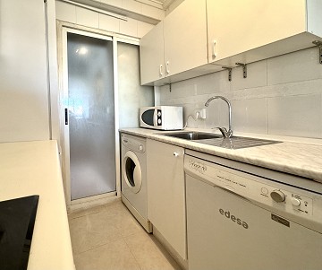 Fantastiskt läge 100 meter från Havet - Torrevieja  - Lotus Properties