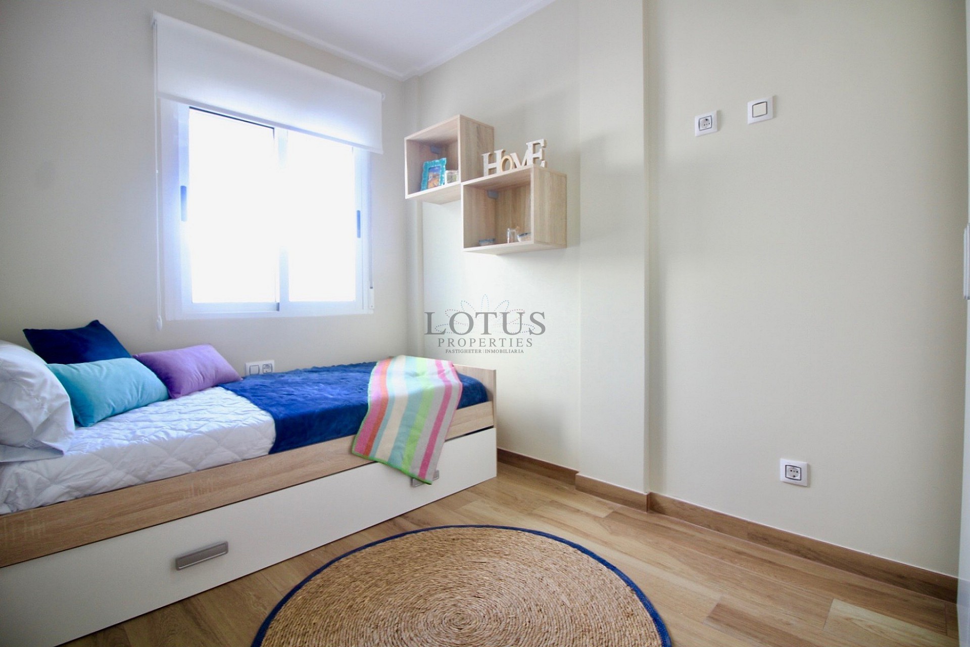 Nya & Prisvärda radhus - Torrevieja - Lotus Properties