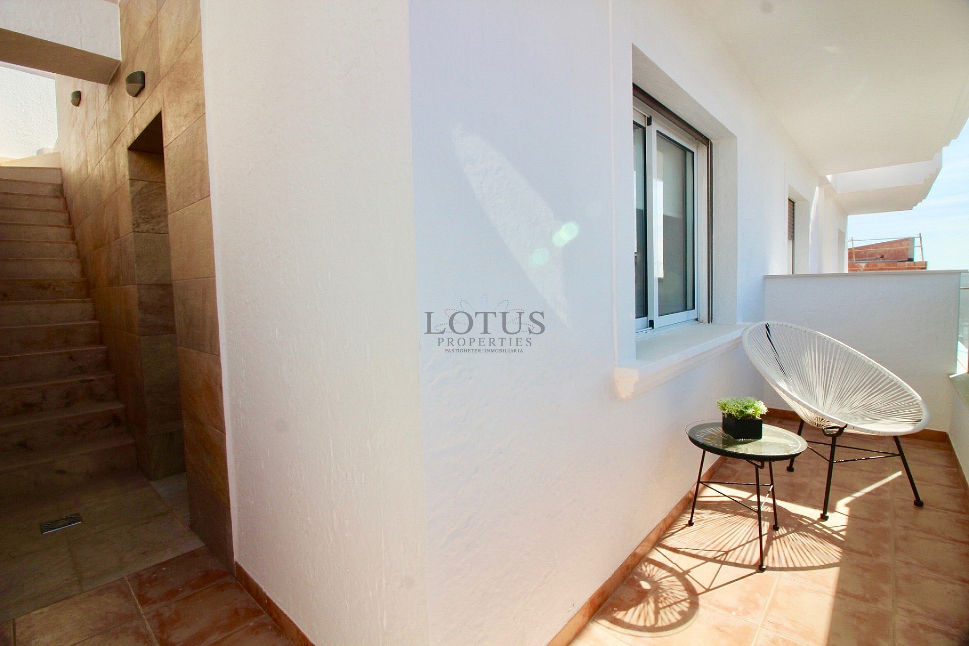 Nya & Prisvärda radhus - Torrevieja - Lotus Properties