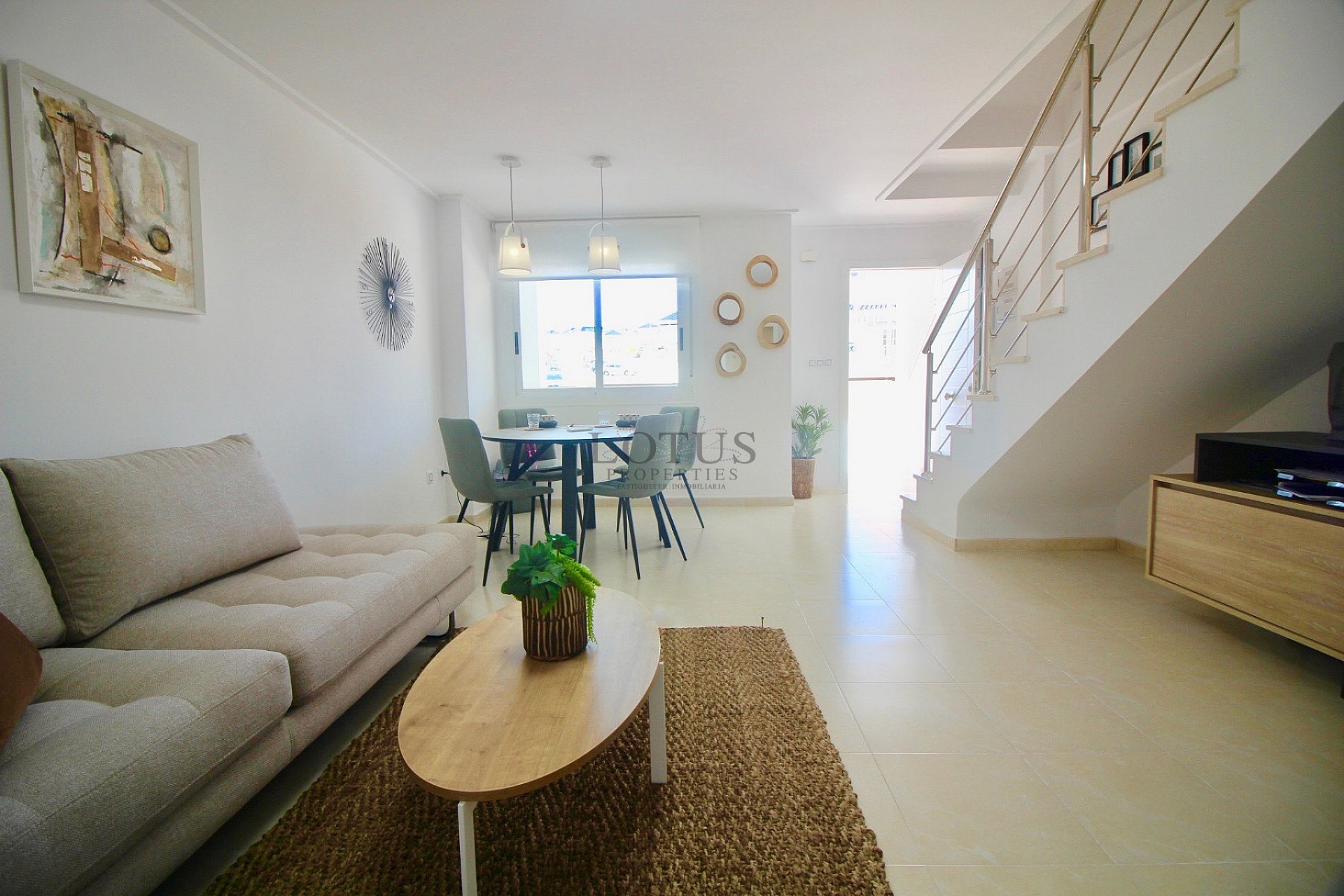 Nya & Prisvärda radhus - Torrevieja - Lotus Properties