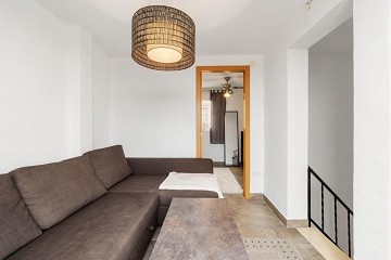 Fin Duplex lägenhet i El Chaparral med pool och terrass i väst läge! - Lotus Properties