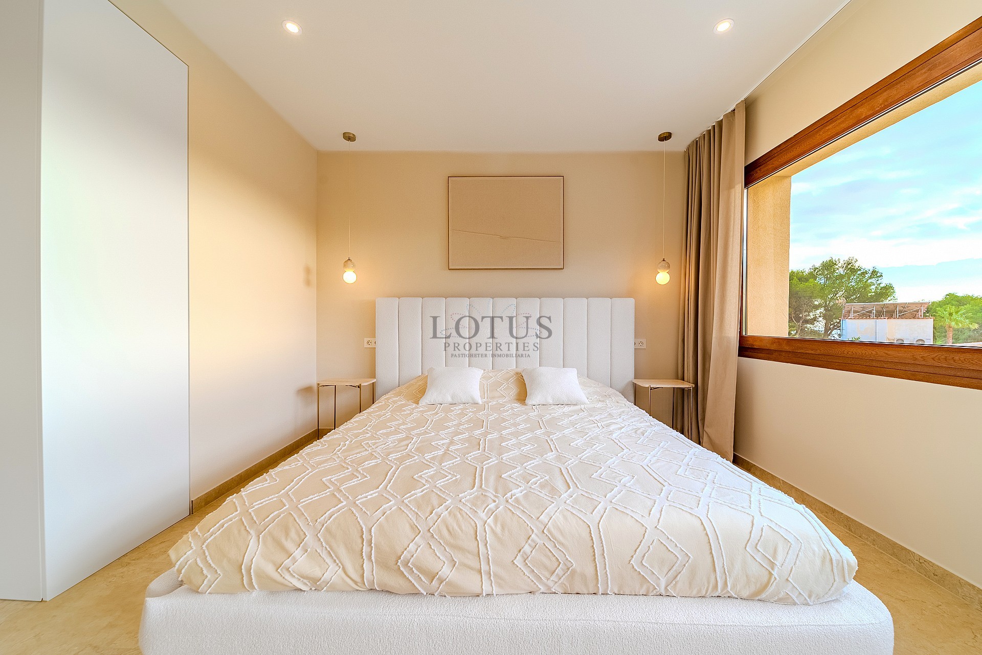 Lyxvilla till salu i Altea med imponerande utsikter - Lotus Properties