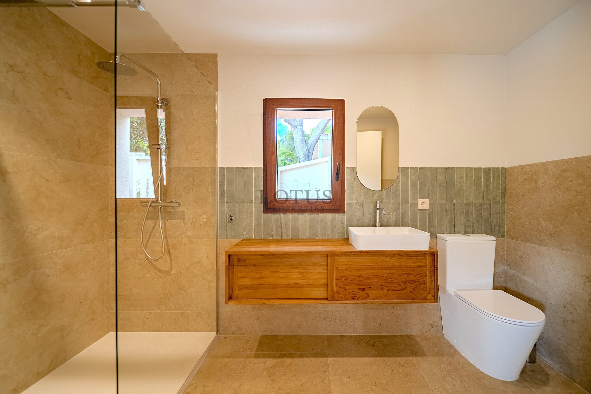 Lyxvilla till salu i Altea med imponerande utsikter - Lotus Properties