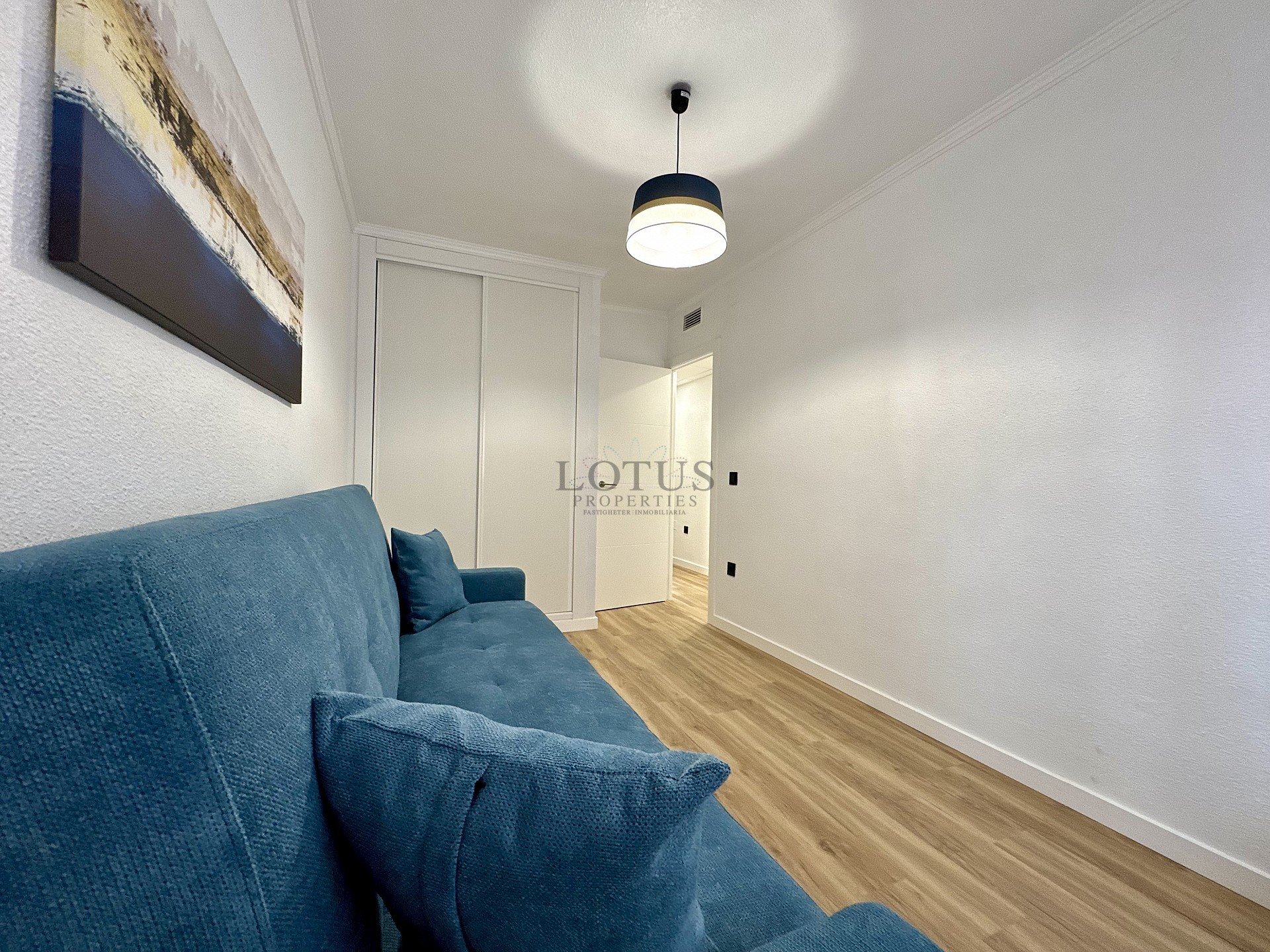 Renoverad med 3 sov, 200 m till havet  - Lotus Properties