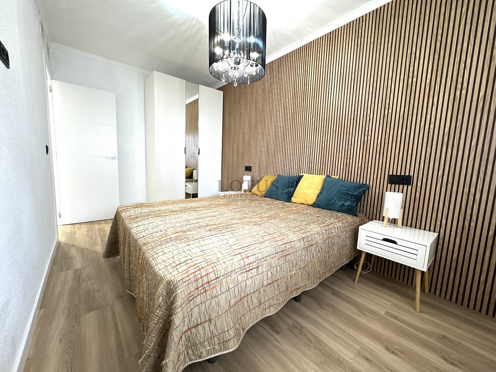 Renoverad med 3 sov, 200 m till havet  - Lotus Properties