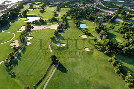 Takvåningar för golfälskare,  Lo Romero Golf - Lotus Properties