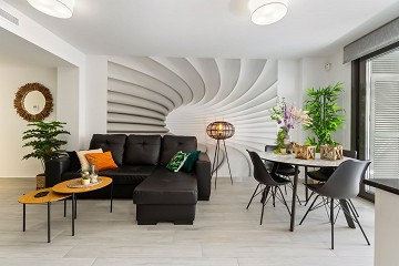 FANTASTISK LÄGENHET MED 3 SOVRUM BARA 90 METER FRÅN PLAYA DEL CURA I TORREVIEJA MED POOL  - Lotus Properties