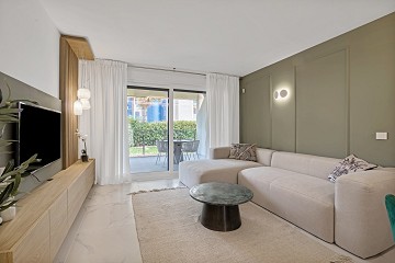 Lotus Properties presenterar Valonia en lyxresort med Padel i Punta Prima - Lotus Properties