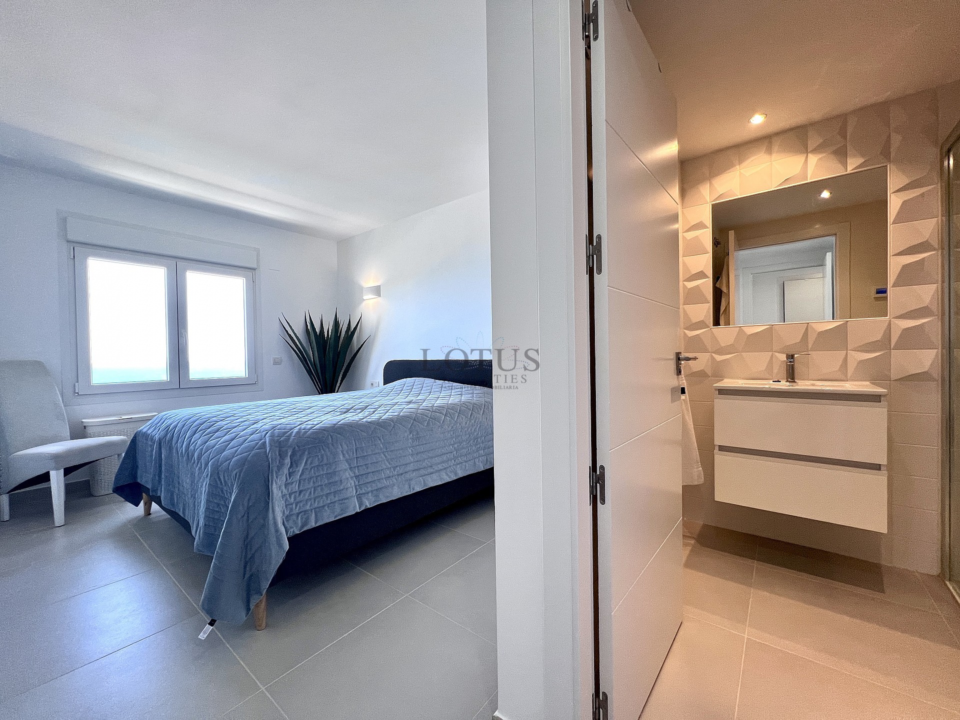 SPEKTAKULÄR TAKVÅNING I PUNTA PRIMA - Lotus Properties