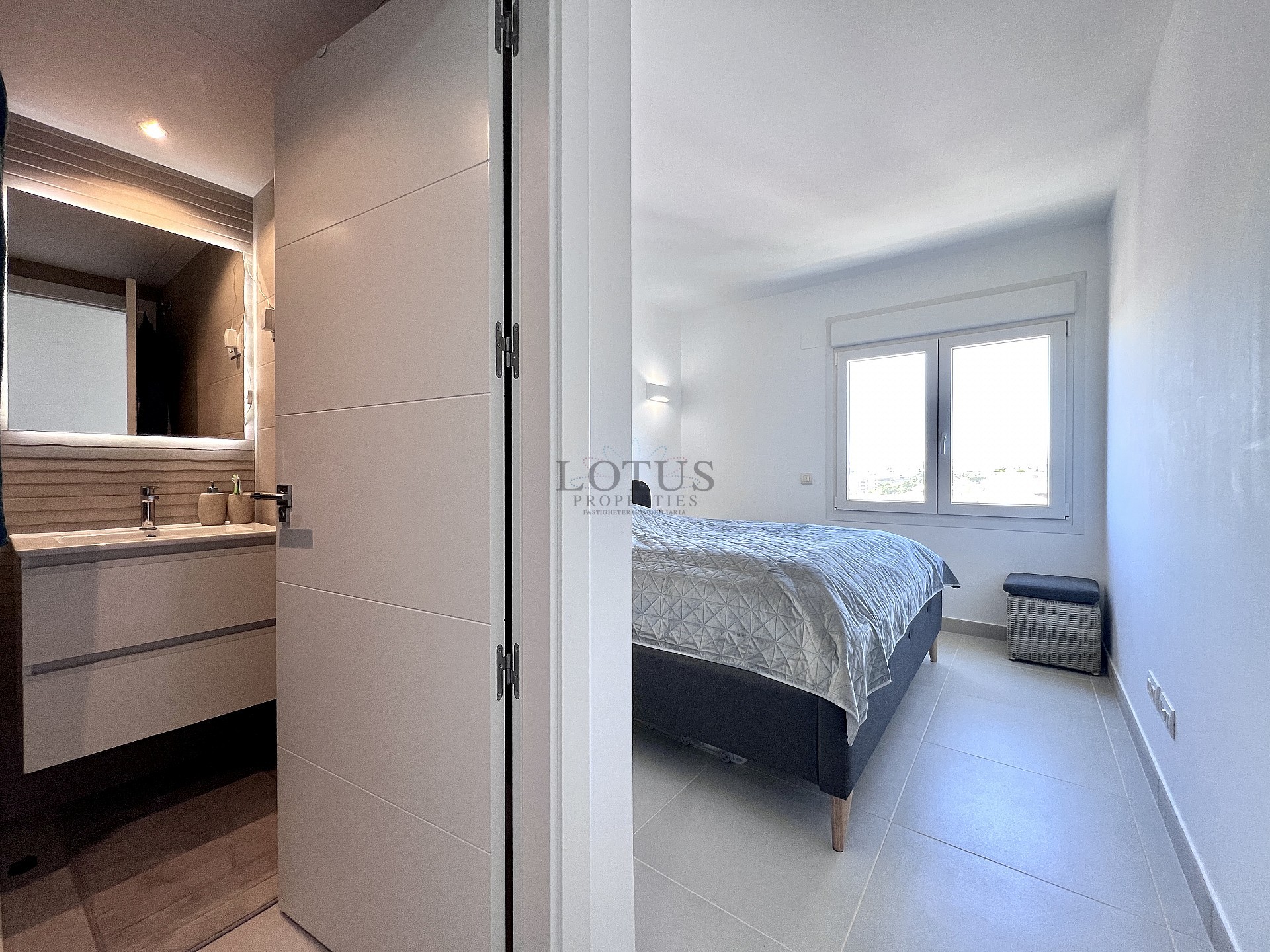 SPEKTAKULÄR TAKVÅNING I PUNTA PRIMA - Lotus Properties