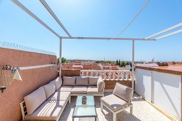 Superfint Radhus med 3 sovrum och flera terrasser - Lotus Properties