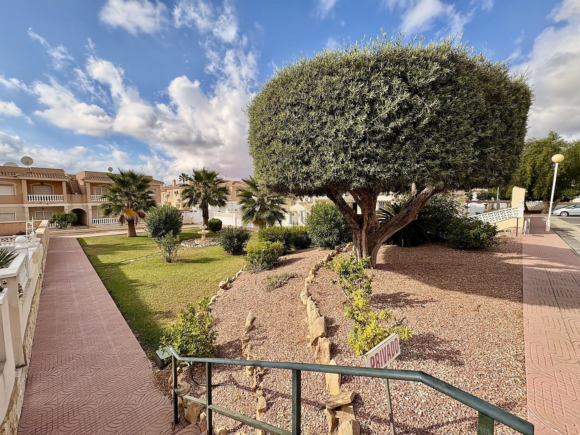 Vackert radhus med 3 sovrum i Residencial Fortuna – Doña Pepa - Lotus Properties