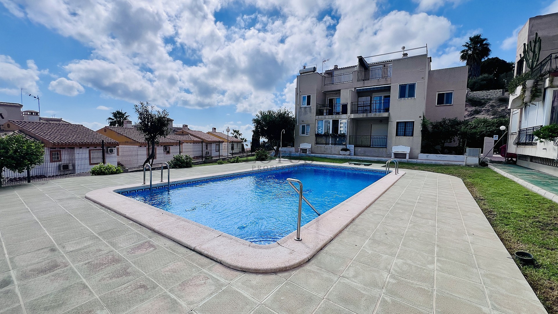 Fantastisk lägenhet i Torre del Moro, La Mata - Lotus Properties